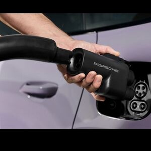 Porsche NACS DC Adapter SKU: SKUTSLA